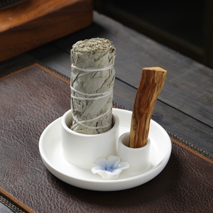 Juego de quemadores de aromaterapia de cerámica nórdica blanca con hierbas de salvia, Palo Santo y flores secas para la purificación y meditación en el hogar natural. - Product Image 6