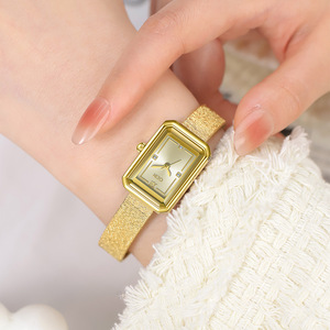 Montre carrée élégante pour femmes, montre à bracelet en acier pour femmes, montre cadeau pour banquet - Product Image 2