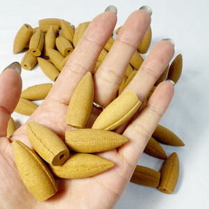 Doğal Çin Yıldız Anason Tohumu Sandal Ağacı Şelale Tütsü Konileri (Açık Paket) 15 Dakika Süren Dökümlü Duman Aromatik Çevre Dostu - Product Image 3