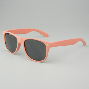 2024 Precio de fábrica Natural Ecológico Hecho de paja de trigo Reciclado Rosa Gafas de sol Venta caliente Gafas de sol con logotipo personalizado - Product Image 1