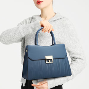 Regalo Bolso de boda para mamá 2025 Nuevo estilo Abuela Bolso rojo de mediana edad para mujer, Grand Cross Body Bag - Product Image 4