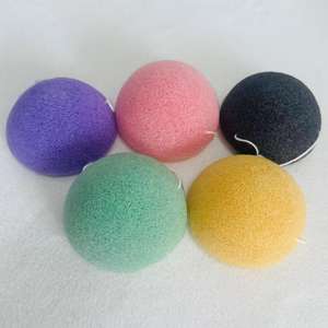 <span class=keywords><strong>Éponge</strong></span>s nettoyantes faciales en <span class=keywords><strong>konjac</strong></span> bio, emballage personnalisé avec logo, <span class=keywords><strong>éponge</strong></span> en <span class=keywords><strong>konjac</strong></span> naturelle douce pour le lavage du visage et du corps, démaquillant - Product Image 2