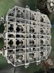 专业OEM加工微型模具高精度塑料注射球模60位核心部件轴承 - Product Image 4