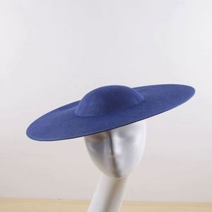 Chapeau rond de 16 pouces d'inspiration vintage - Style plage et affaires - 100% polyester - Toutes saisons - Product Image 3