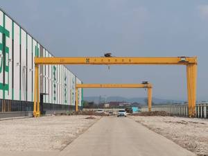 رافعة جسرية مزدوجة العارضة من دينجيا، مع حبل سلكي من الفولاذ المقاوم للصدأ وتحكم عن بعد، بقدرة رفع 100 طن للاستخدام الخارجي - Product Image 2