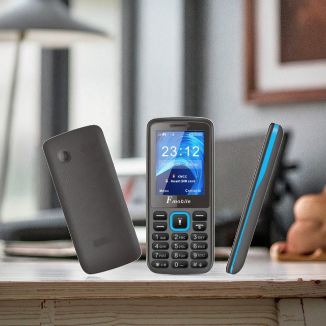 C7 Best Price Factory 2.4' 2G Keypad Cellphone with 2 SIM Long Life Battery Stock Unlock Senior Mobile Phone OEM Feature Phone
