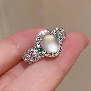 Anello con Design Superficiale Ovale Stile Vintage Francese per Donne - Product Image 3