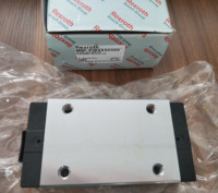 Bloc de glissière linéaire Rexroth d'origine R162471420  R 162471420