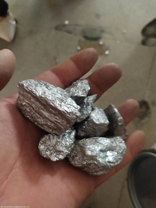 Ferro-niobium de haute qualité en blocs, prix FeNb 65 Min Nb Ferroniobium Ferro-niobium pour la fonte - Product Image 5