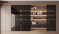 Vitrine en verre minimaliste moderne avec éclairage LED, rangement pour livres intégré sur mesure, menuiserie pour salon de villa
