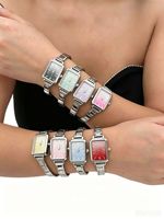 Montre bracelet à breloques pour femme, bijou de mode, montre-bracelet à quartz avec pendentifs mignons, bracelet à maillons en acier inoxydable, montre cadeau