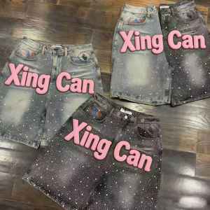 TOPSHOW <span class=keywords><strong>Short</strong></span> <span class=keywords><strong>en</strong></span> <span class=keywords><strong>Jean</strong></span> pour Homme Personnalisé Extra Large Bleu Vintage Taille Haute avec Strass Délavé à l'Acide Coupe Ample Décontractée pour l'Été - Product Image 1