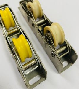 Rouleaux de porte coulissante réglables en aluminium de qualité supérieure de 24*23mm <span class=keywords><strong>Maurice</strong></span> avec roulement importé - Product Image 1