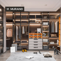 Schlüsselfertige Komplettlösung für das Ganze Haus: Schlafzimmer mit Kleiderschrank, Verstellbaren Regalen und Schubladen, Modularer Kleiderschrank