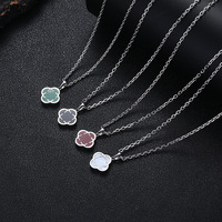 Pendentif Trèfle à Quatre Feuilles Moissanite VVS Iced Out en Argent Sterling 925, Charme Trèfle Porte-Bonheur, Style Urbain Streetwear Hip Hop, Cadeau pour Artistes