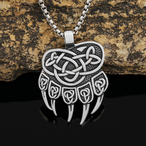 Yunnique – collier avec pendentif en forme de griffe d'ours en acier inoxydable pour hommes, bijoux Hip Hop de style urbain, chaîne de 60cm - Product Image 1