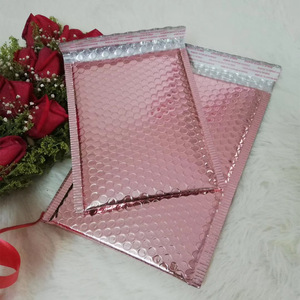 Sobres de burbujas de papel de aluminio personalizados Bolsas de embalaje de logística de comercio electrónico transfronterizo Bolsas exprés de espuma para ropa Piel directa - Product Image 4