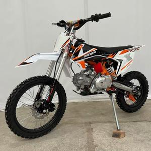 Moto Pit Bike 2 Roues de Haute Qualité en Promotion avec Démarrage au Pied - Product Image 1