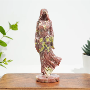 Artisanat en cristal naturel, figurine de sorcière en jade Xiuyan, sculpture en pierre précieuse, pierre de guérison, statue de déesse en opalite pour la décoration et le Feng Shui - Product Image 4