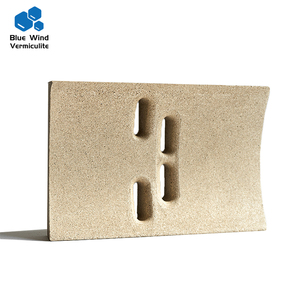 Pièces de revêtement de panneau isolant réfractaire de <span class=keywords><strong>vermiculite</strong></span> de résistance à la température de 1200 ° C personnalisées en usine <span class=keywords><strong>pour</strong></span> poêle à <span class=keywords><strong>bois</strong></span> et à granulés - Product Image 1