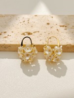 Boucles d'oreilles haut de gamme en forme de panier de fleurs avec fermoirs, accessoires en laiton tendance