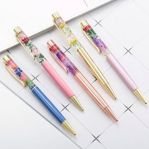 Stylo bille créatif DIY à fleurs séchées et spécimens végétaux, style japonais et coréen, à base d'huile, pour la création de boules de fleurs - Product Image 1