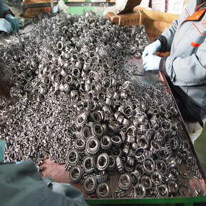 P1010568 Roulement à billes à gorge profonde haute performance Roulement durable et fiable pour une rotation en douceur et des performances durables - Product Image 2