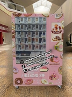 Distributeur Automatique Réfrigéré de Gâteaux et Cupcakes, à Vendre, avec Ascenseur