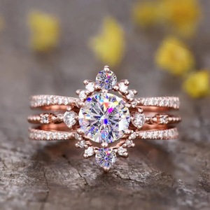 Anello con corona barocca per donna, ispirato al palazzo, elegante gioiello da dito alla moda - Product Image 1