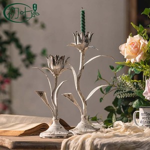 Chandelier en forme d'arbre à piles, décoration d'Halloween, style vintage américain, en fer forgé vieilli - Product Image 4