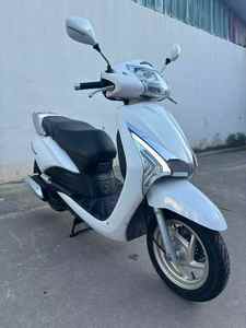 Motocicleta <span class=keywords><strong>Honda</strong></span> Yujia110 Usada, Motocicleta de Carreras a Gasolina China para Desplazamientos Urbanos con Características de Scooter de Pedales, Scooters a Gasolina - Product Image 2