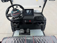 Chariot de golf électrique multi-usages pour la fabrication de châssis de voitures, haute vitesse 7,5 kW, 6 places, surélevé avec frein sur les 4 roues
