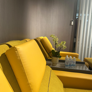 2025 di lusso personalizzato moderno in legno regolabile reclinabile elettrico massaggio Pedicure sedia materasso per letti da bagno messaggio tavoli - Product Image 4