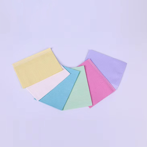 Medical Supplies Wholesale Disposable Waterproof Dental Bibs for Dental Clinic