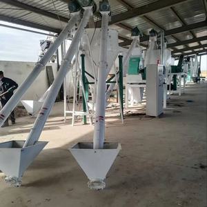 Juego completo Estándar Moderno 2000 Kg/h Línea <span class=keywords><strong>de</strong></span> producción <span class=keywords><strong>de</strong></span> pellets <span class=keywords><strong>de</strong></span> alimentación para ganado y aves <span class=keywords><strong>de</strong></span> corral <span class=keywords><strong>Precio</strong></span> <span class=keywords><strong>de</strong></span> fábrica - Product Image 2