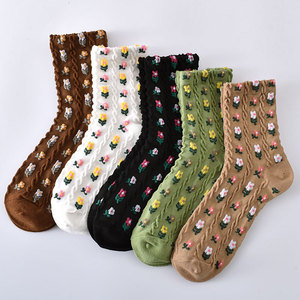 2023 nuove calze sportive con logo personalizzato in cotone con cilindro <span class=keywords><strong>tutto</strong></span> tridimensionale autunno inverno piccole calze floreali per il tempo libero - Product Image 4