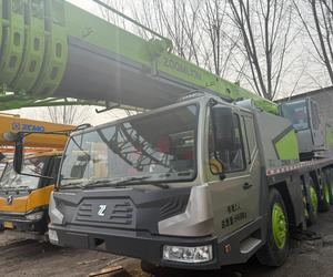 Grue sur camion Zoomlion Ztc900v5 90T d'occasion, fabriquée en Chine, avec moteur Weichai Qy25vf Ztc550h Ztc850h7 Qy35v et composants essentiels du roulement - Product Image 2