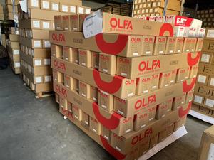 OLFA großer Band 140g 100mic venil Geeignet für Druckerei normale Farbe Roll Sticker versand bereit Selbst klebendes Vinyl - Product Image 3