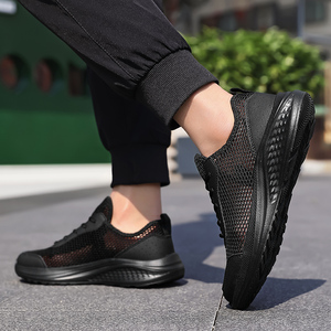 รองเท้าวิ่งผู้ชายแบบมินิมอล ผ้าสเตรช ระบายอากาศได้ดี น้ำหนักเบา เหมาะสำหรับฤดูร้อน - Product Image 4