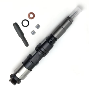High Quality Common Rail Injector 095000-6490 Diesel Injector 0950006490 with accessories for <b>engine</b> RE529118 - Product Image 4