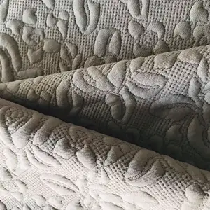 Wholesale Fashion Embossed Flower Stretch 95% Polyester 5% Spandex Knitted Padding Quilted Jacquard Fabric