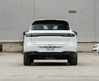 Leapmotor B10 EV 2025, SUV compact électrique 5 places, autonomie 510 km (CLTC), charge rapide en 0,32 h, double usage pour les trajets quotidiens et les voyages