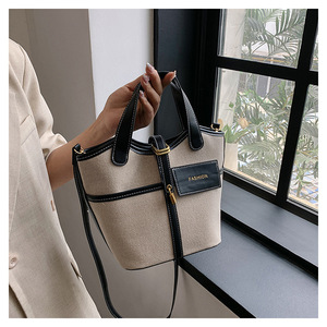 Borsa a secchiello retrò in PU da donna, popolare in Europa, America, Giappone, Corea del Sud, nuova moda 2026, a contrasto, a tracolla, grande - Product Image 1