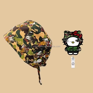 Cuffie da Infermiere con Design Cartoon e Porta Badge Abbinato, Stampa Bratzs, Cappelli Chirurgici con Laccio Posteriore, Fodera in Raso - Product Image 2