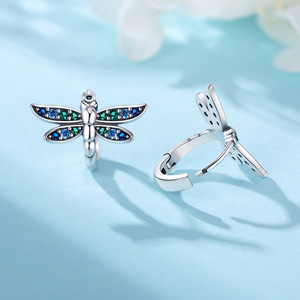 Nuevos pendientes/argollas de libélula con degradado de cobre blanco, diseño original y exclusivo, modernos y versátiles - Product Image 4