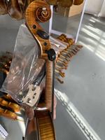 Violon Fait Main Prix de Gros 4/4 Érable Épicéa Vieilli Son Doux Cordes Nylon Instrument Accepte OEM