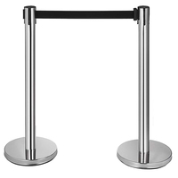 Courroie rétractable en acier inoxydable Stanchion Post Crowd Control Que Manager avec base en caoutchouc plastique durable