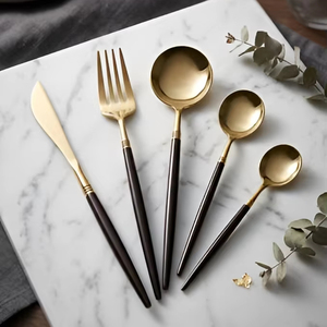 Ensemble de couverts de luxe en acier inoxydable noir et or, cuillère, fourchette, couteau, ensemble de couverts haut de gamme pour la salle à manger, la cuisine et le service - Product Image 2