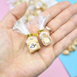 Miniature di Giocattoli per Casa delle Bambole, Ciondoli in Resina a Forma di Toast, Pane 3D, Decorazioni <span class=keywords><strong>Fai</strong></span> <span class=keywords><strong>da</strong></span> <span class=keywords><strong>Te</strong></span> - Product Image 3