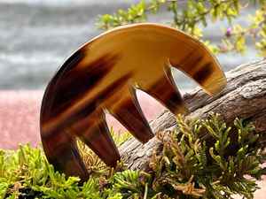 Herramienta ecológica para peinar el cabello hecha de cuerno de búfalo, artesanía natural, perfecta para un aseo suave y reducción de la rotura. - Product Image 4